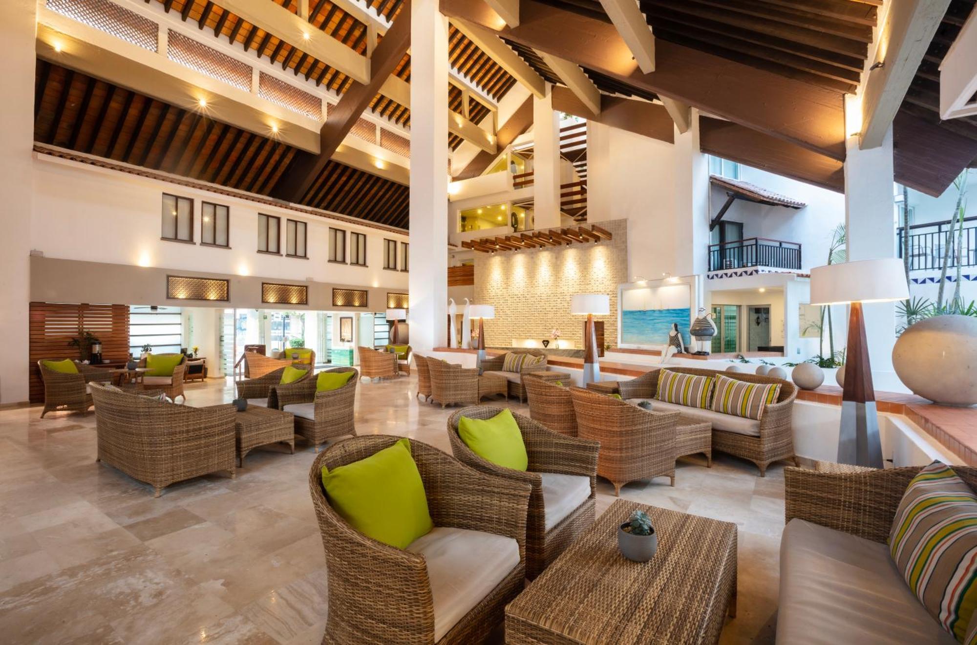 Buenaventura Grand Hotel & Great Moments Puerto Vallarta Exterior foto